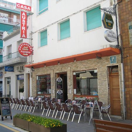 Pension Casa Austria 칼레라 외부 사진