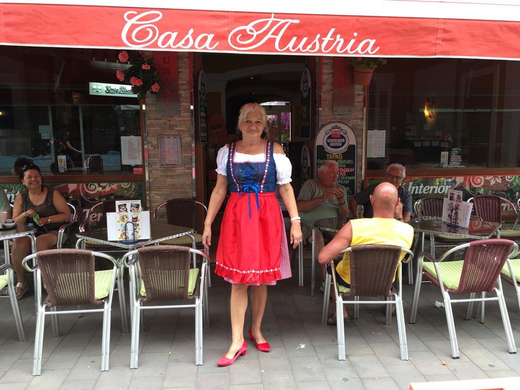 Pension Casa Austria 칼레라 외부 사진
