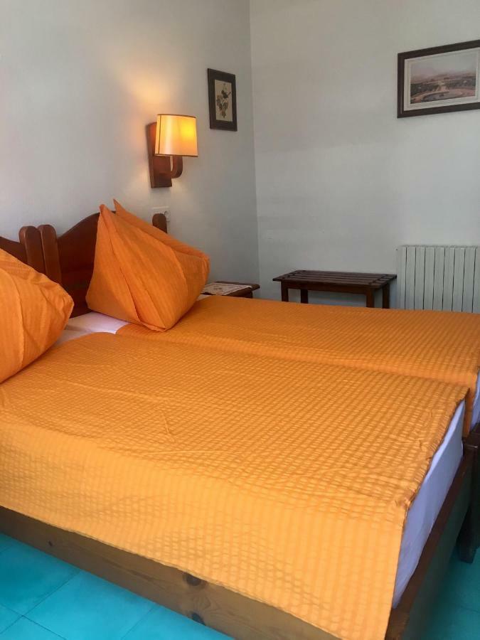 Pension Casa Austria 칼레라 외부 사진
