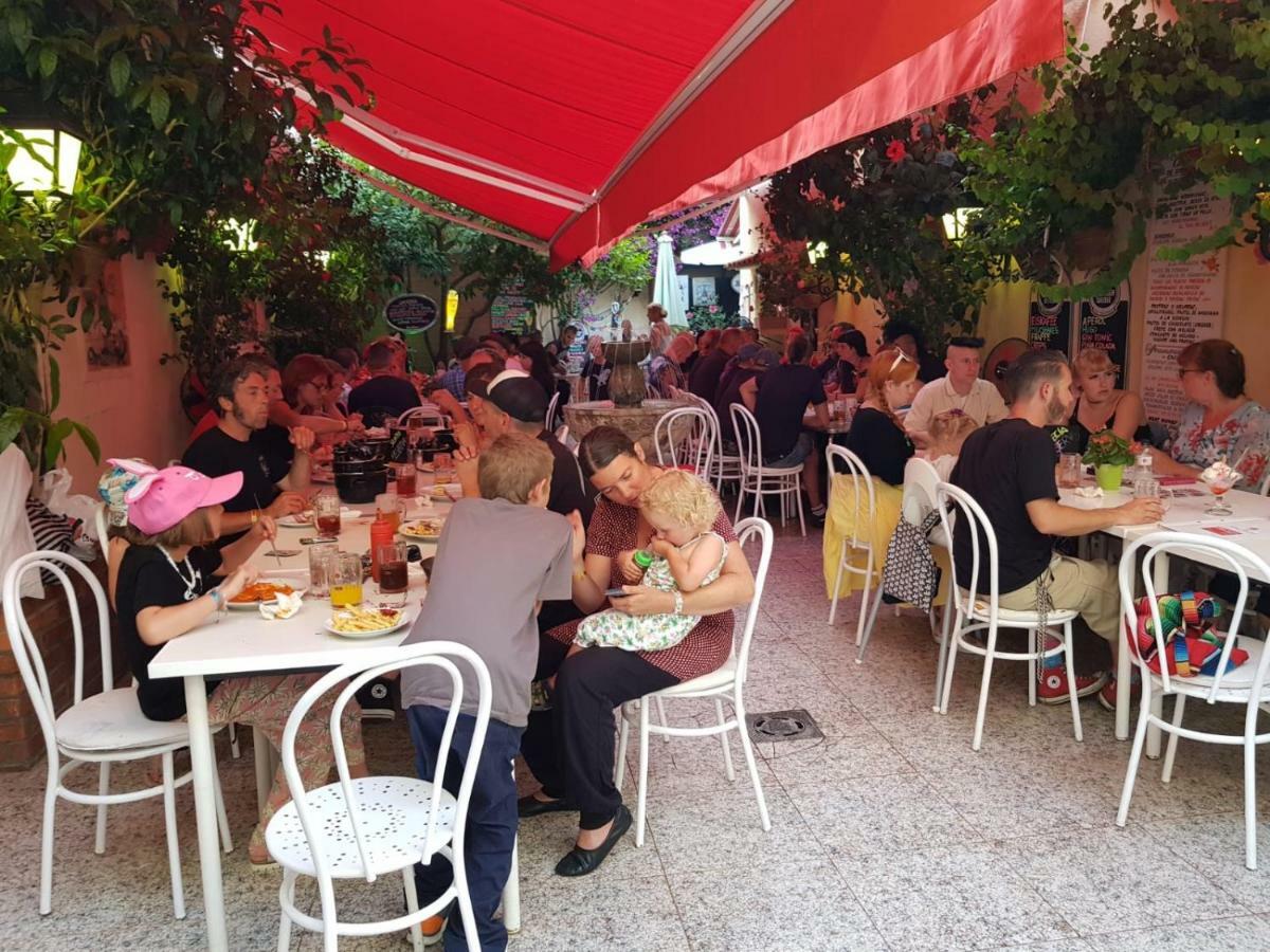 Pension Casa Austria 칼레라 외부 사진